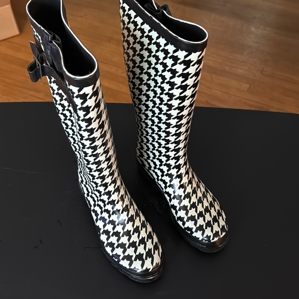 Houndstooth Women's Rain Boots